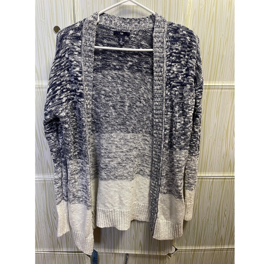 Gap Blue/White cardigan